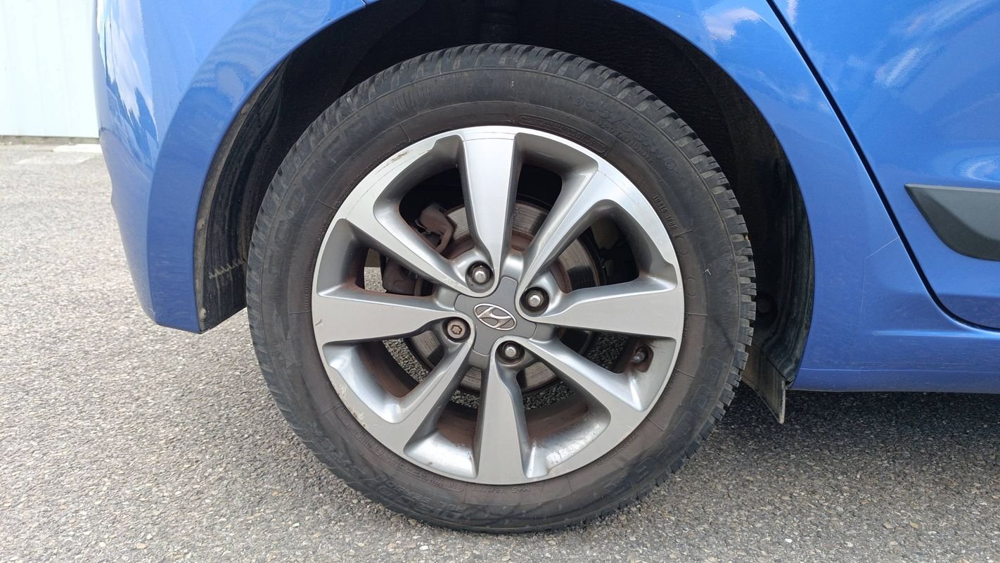 Hyundai i20 - Photo 16