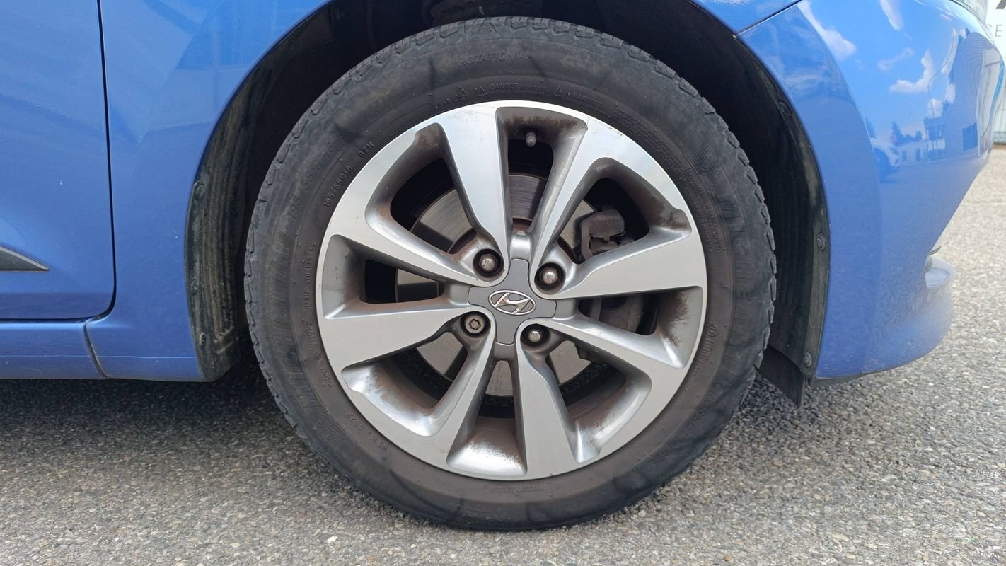 Hyundai i20 - Photo 17