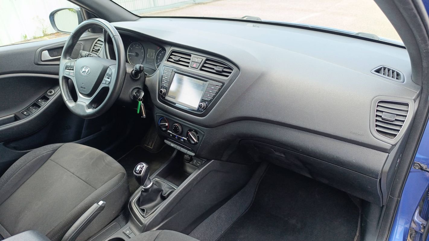 Hyundai i20 - Photo 10