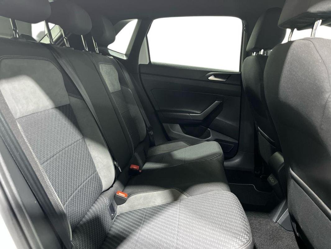 Volkswagen Polo - Photo 23