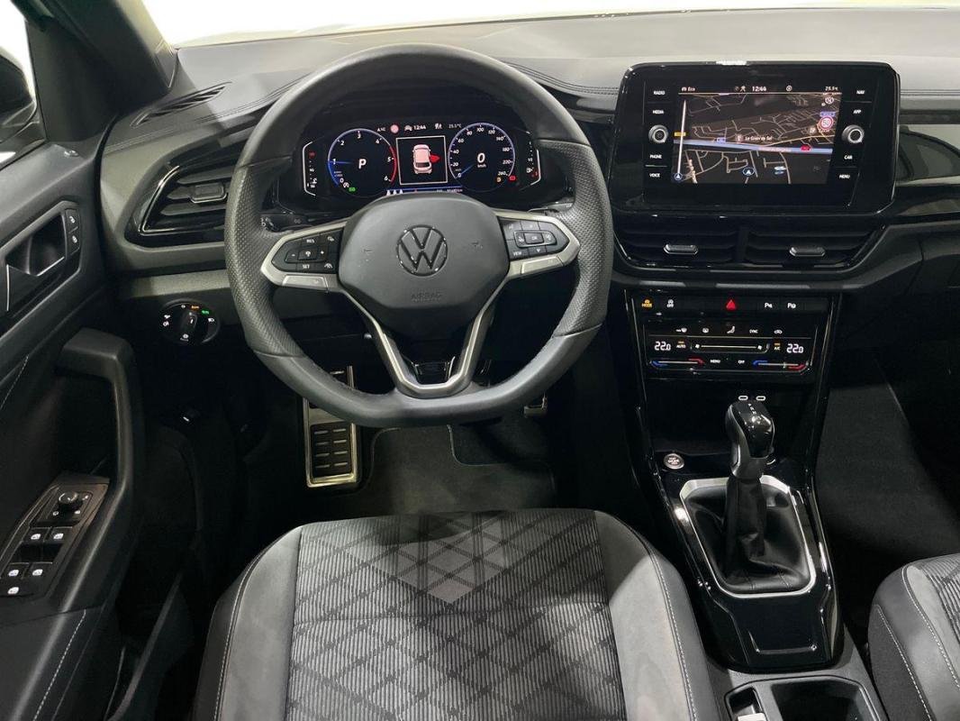 Volkswagen T-Roc - Photo 24