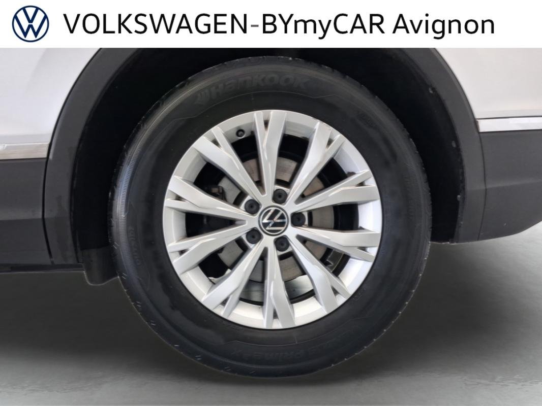 Volkswagen Tiguan - Photo 18