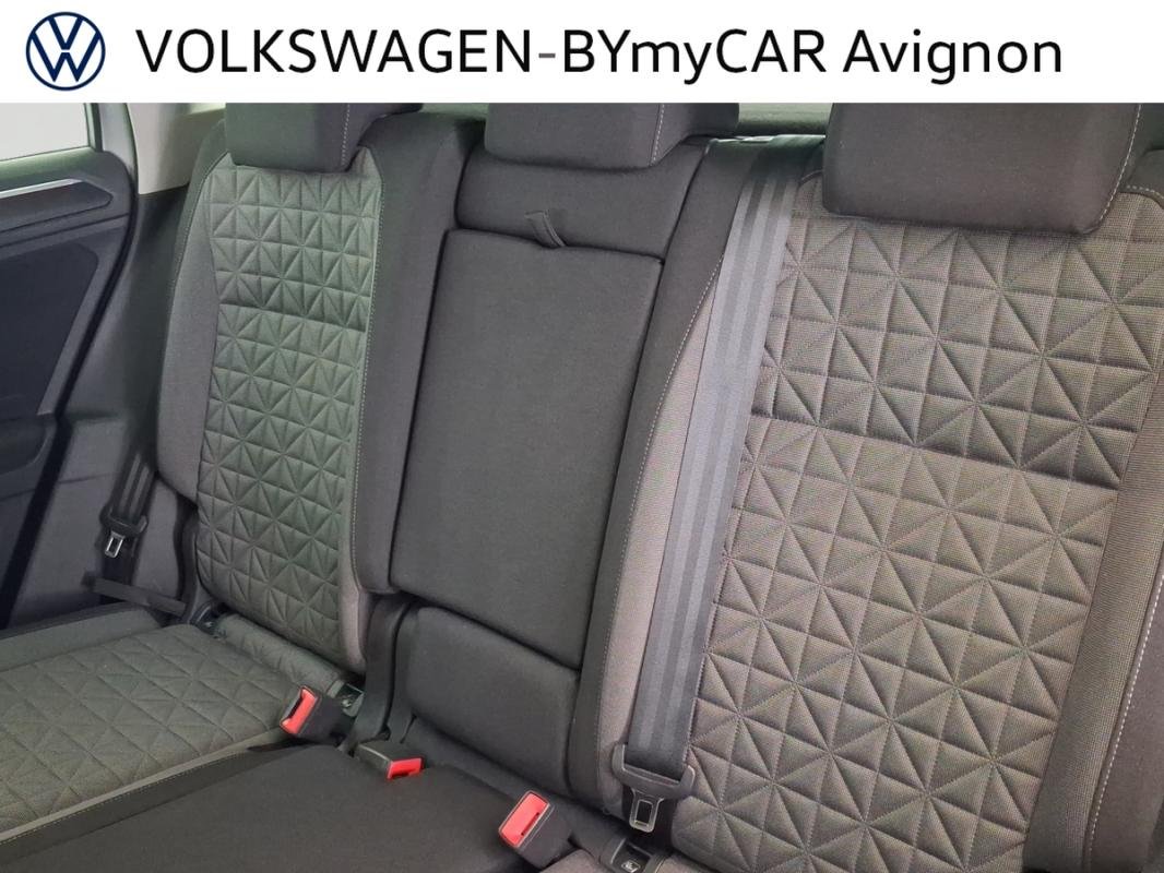 Volkswagen Tiguan - Photo 24