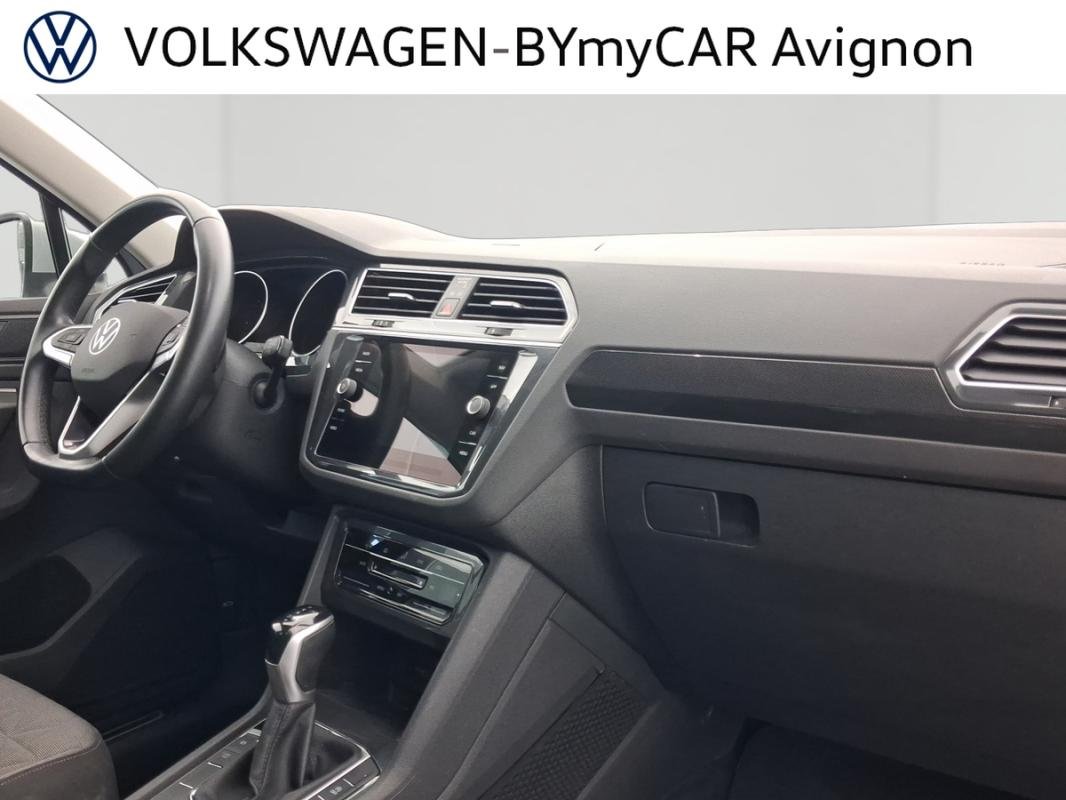 Volkswagen Tiguan - Photo 28