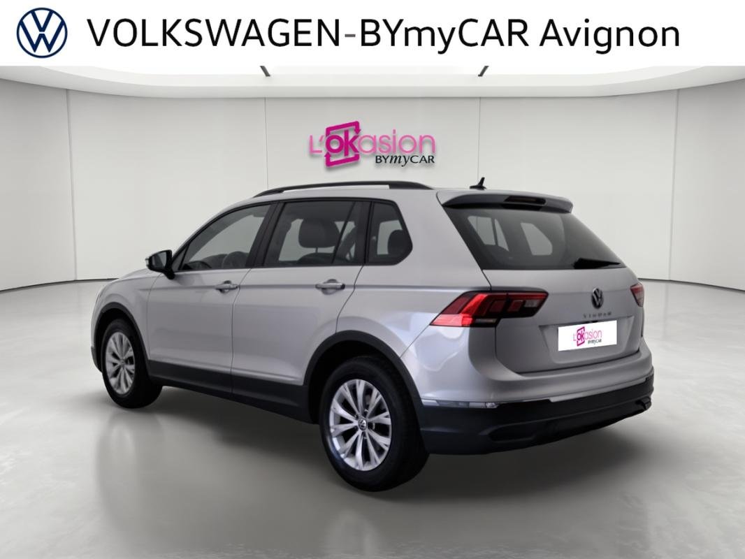 Volkswagen Tiguan - Photo 3