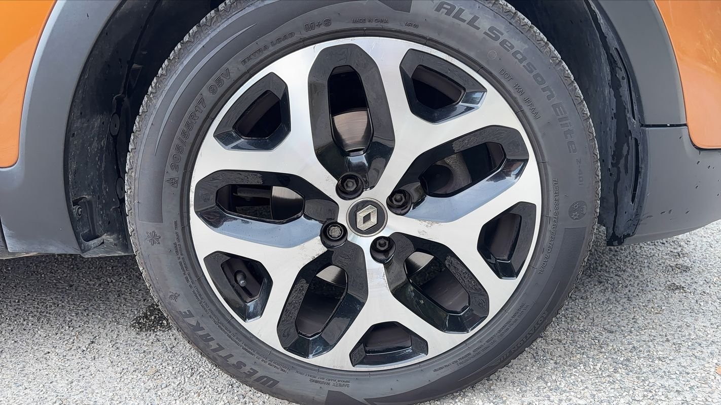 Renault Captur - Photo 17
