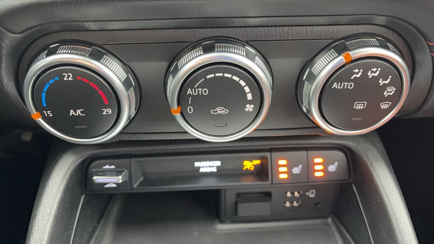 Mazda MX-5 - Photo 12