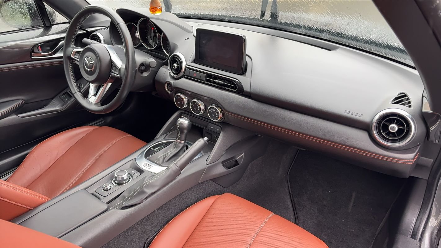 Mazda MX-5 - Photo 9