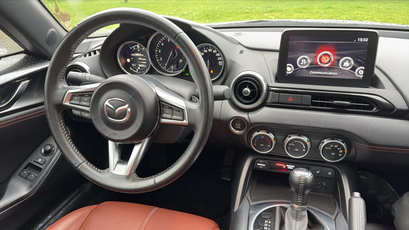 Mazda MX-5 - Photo 10