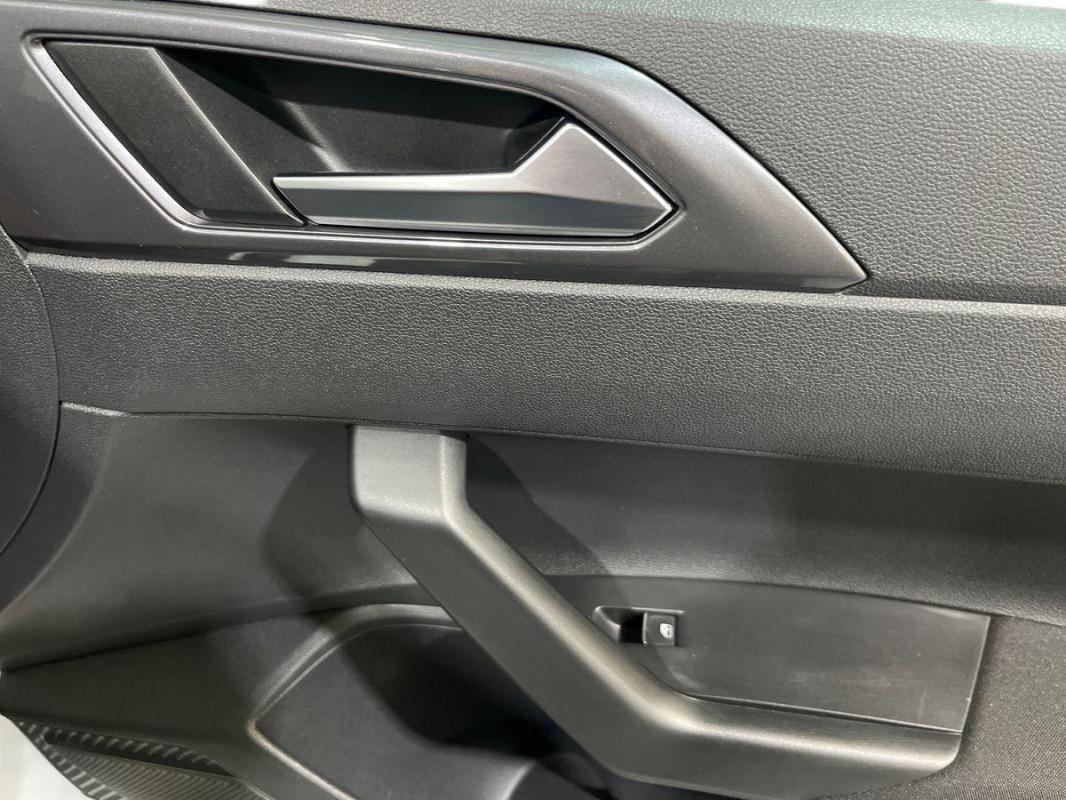 Volkswagen Polo - Photo 15