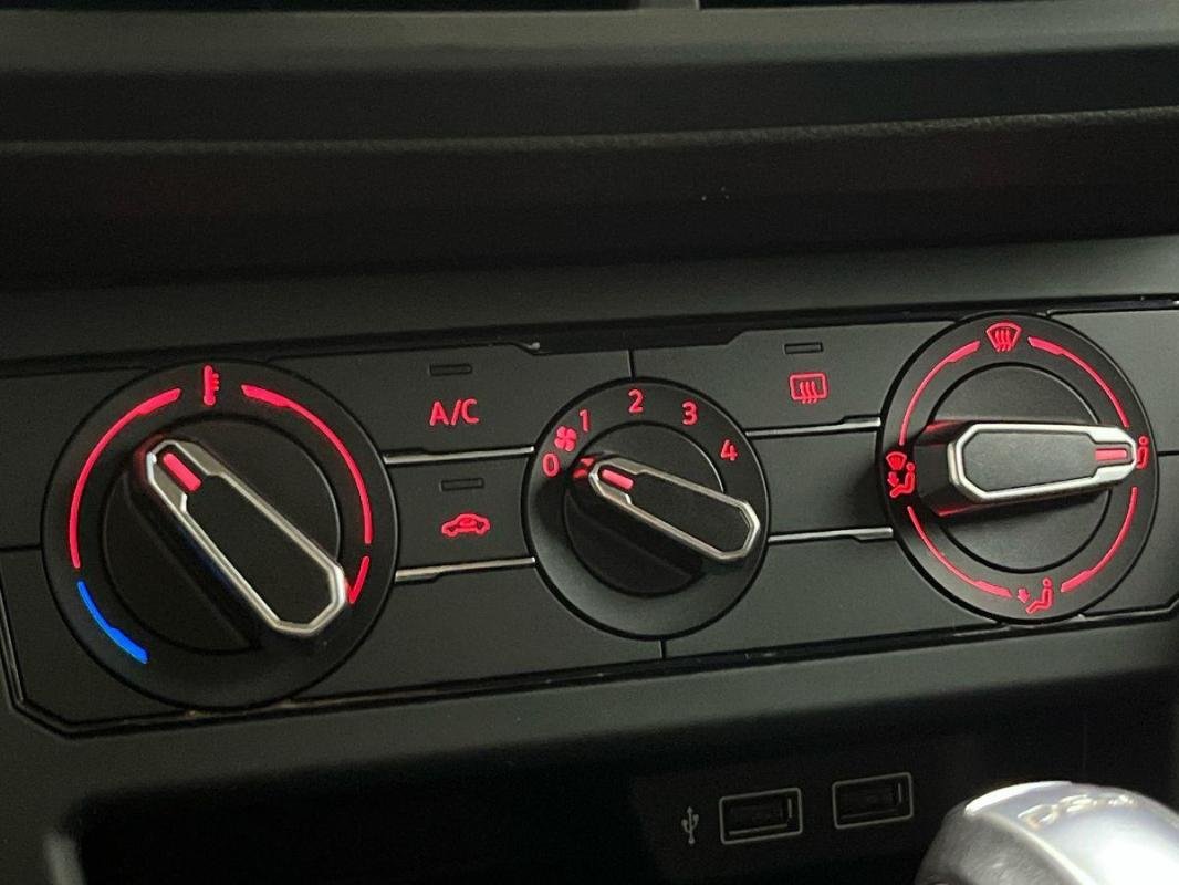 Volkswagen Polo - Photo 19
