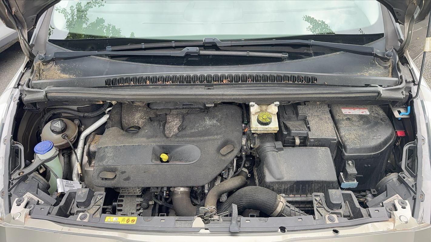 Peugeot 5008 - Photo 15