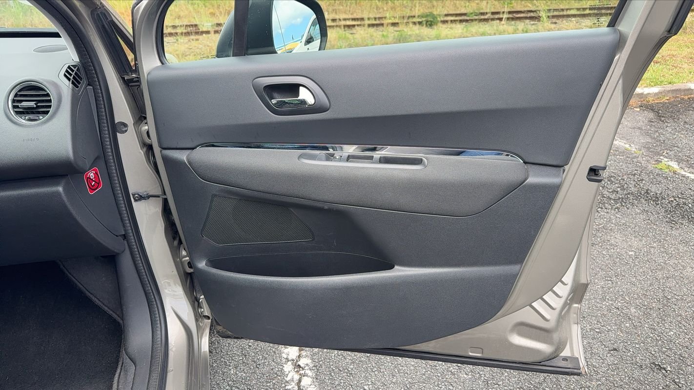 Peugeot 5008 - Photo 23