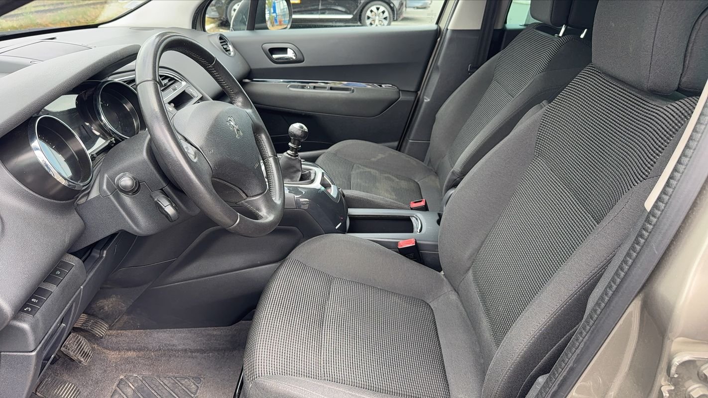 Peugeot 5008 - Photo 28