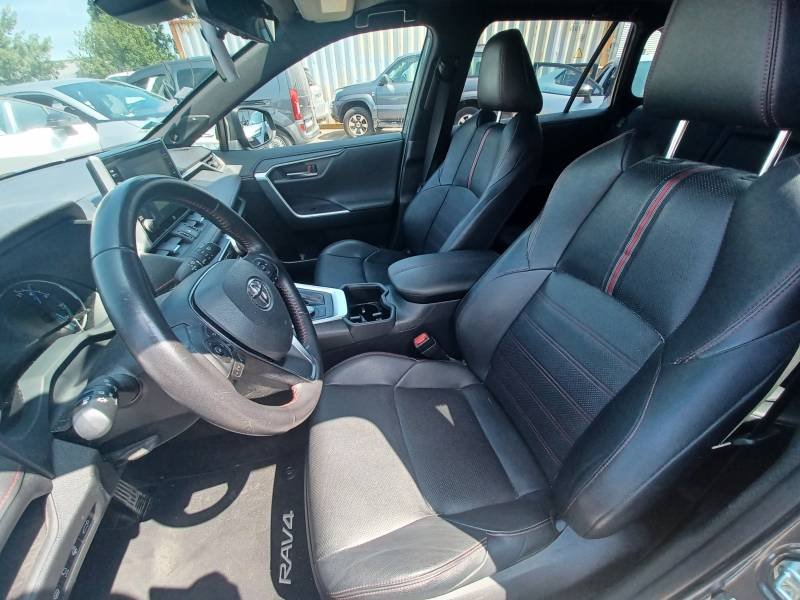 Toyota RAV4 - Photo 12