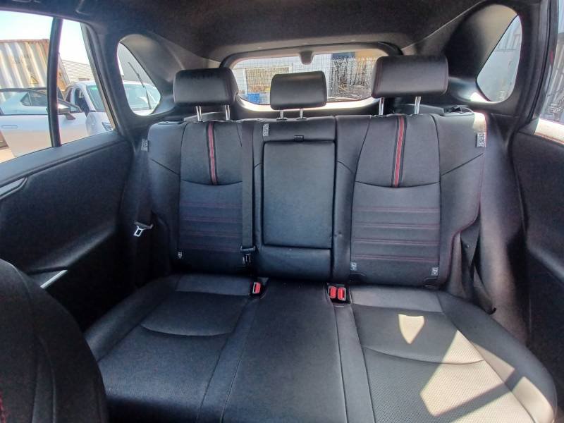 Toyota RAV4 - Photo 13