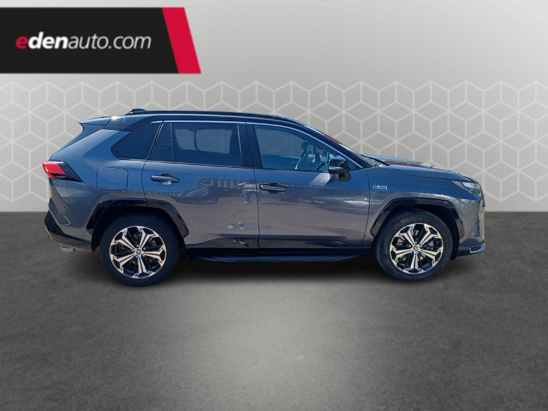 Toyota RAV4 - Photo 6