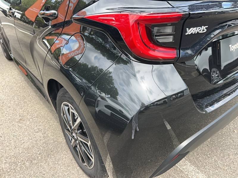 Toyota Yaris - Photo 18