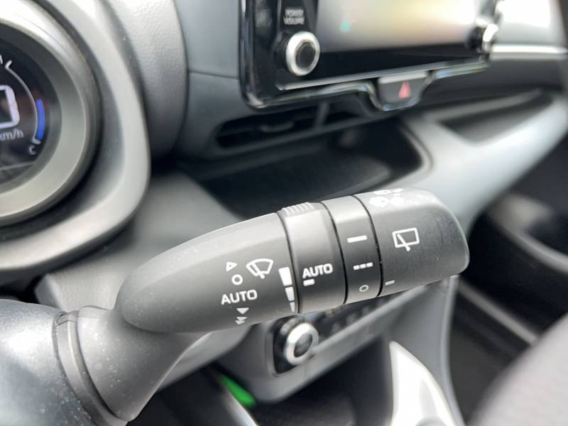 Toyota Yaris - Photo 36