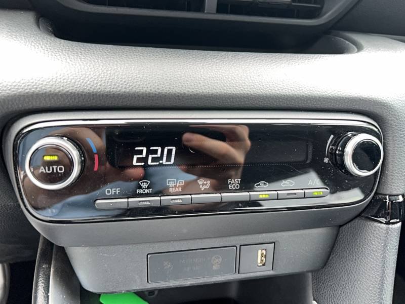 Toyota Yaris - Photo 41