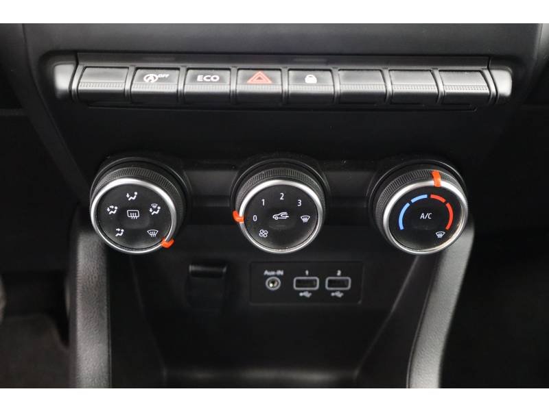 Renault Clio - Photo 22