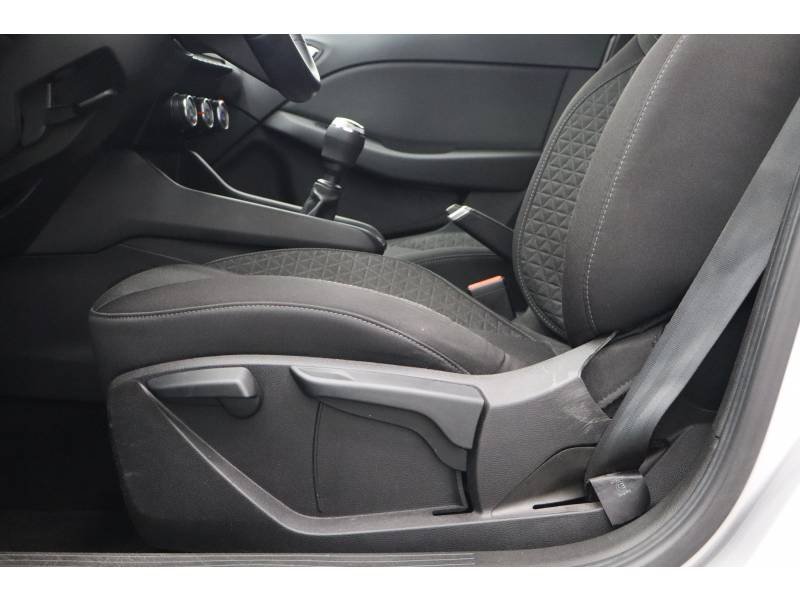 Renault Clio - Photo 24