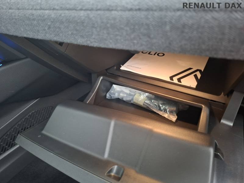 Renault Clio - Photo 37