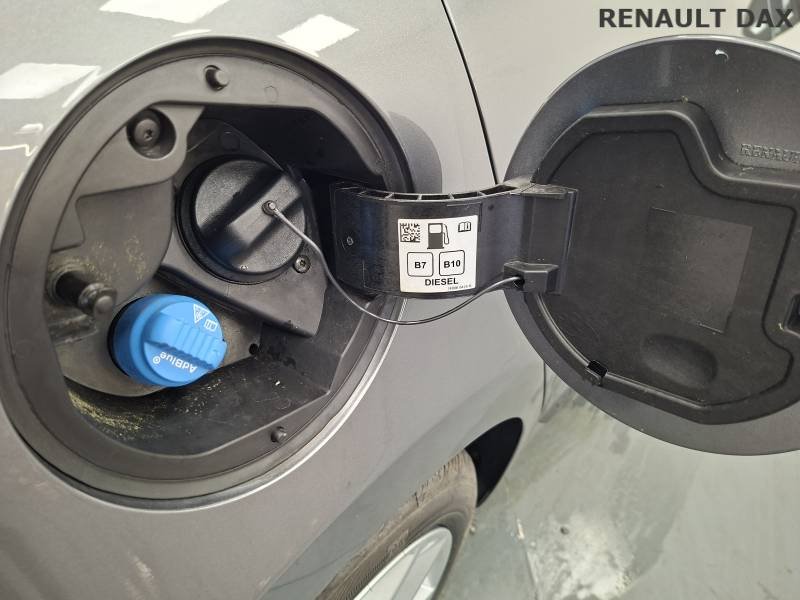 Renault Clio - Photo 14