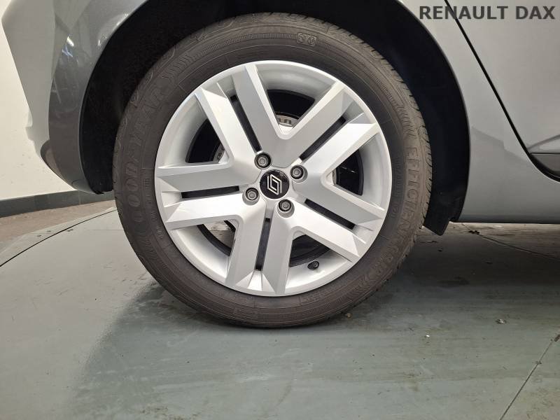 Renault Clio - Photo 15