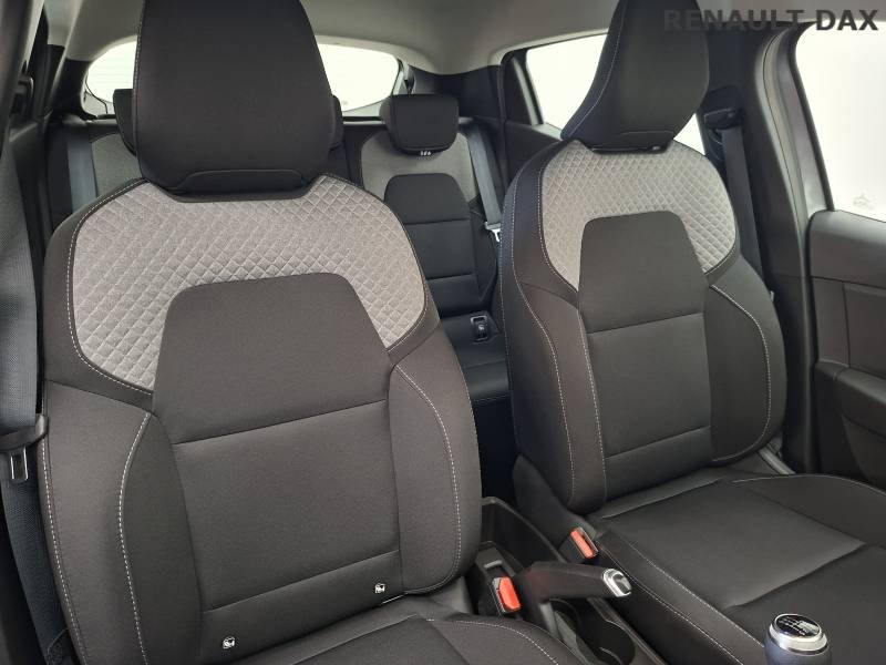 Renault Clio - Photo 27
