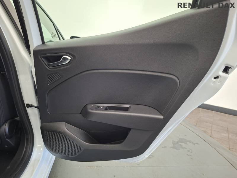 Renault Clio - Photo 21