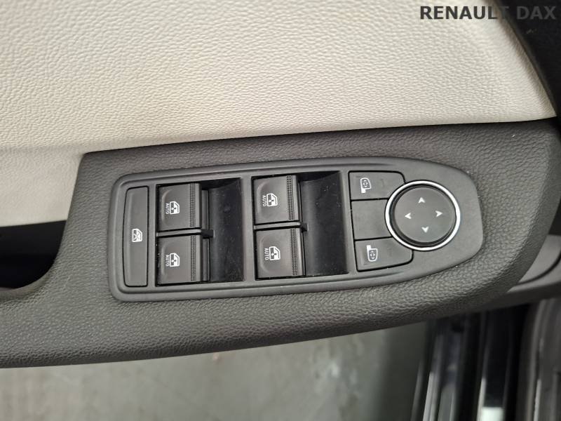 Renault Clio - Photo 31
