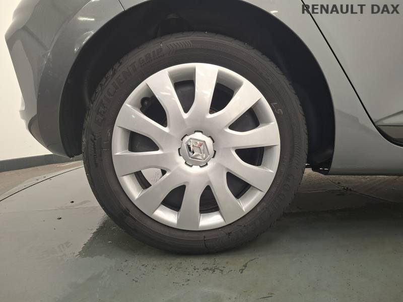 Renault Clio - Photo 18