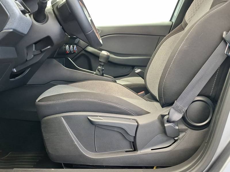 Renault Clio - Photo 27