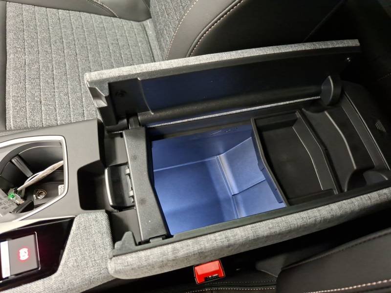 Peugeot 3008 - Photo 23