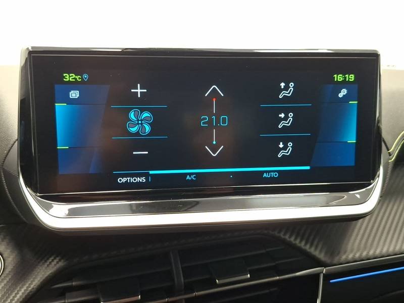 Peugeot 208 - Photo 27