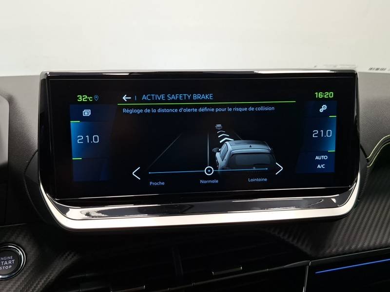 Peugeot 208 - Photo 31