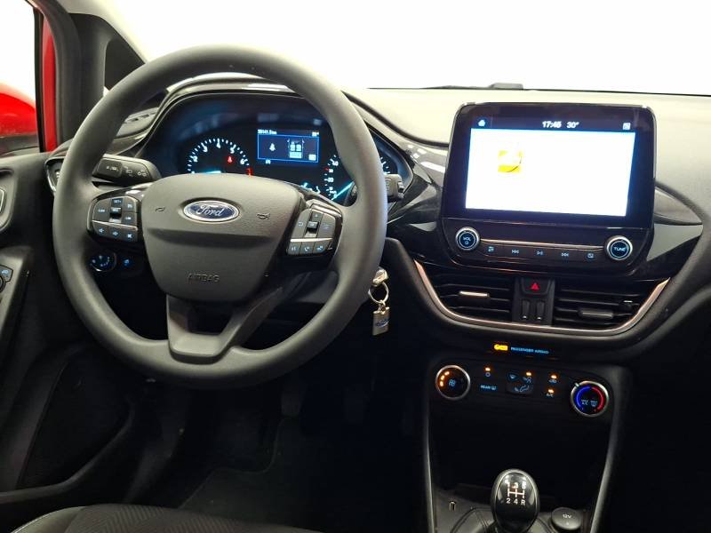 Ford Fiesta - Photo 13