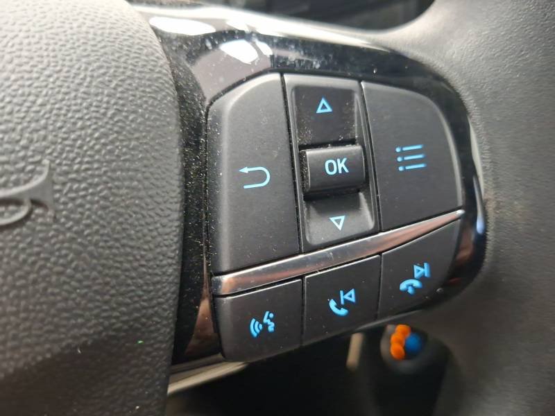 Ford Fiesta - Photo 21