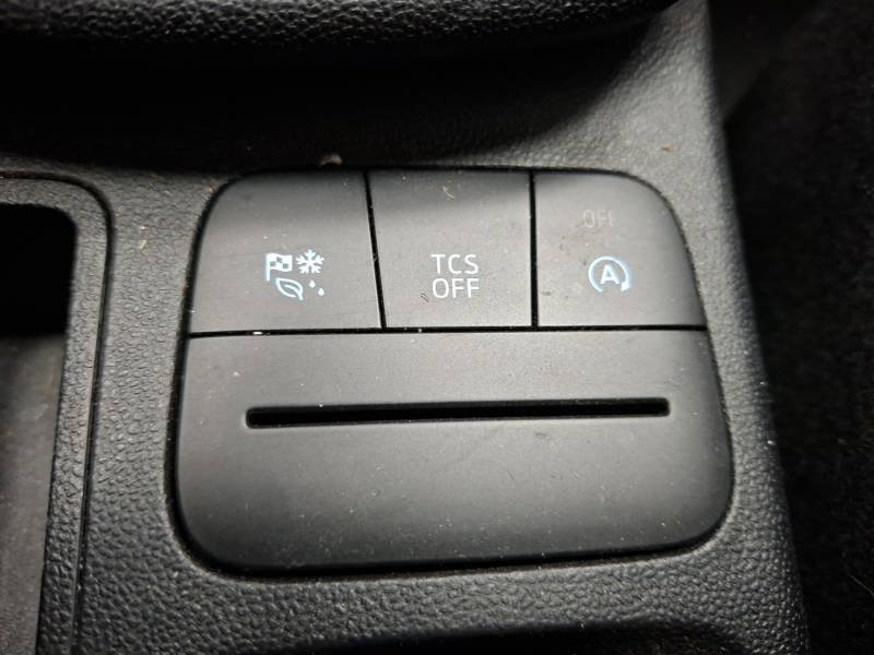 Ford Fiesta - Photo 24