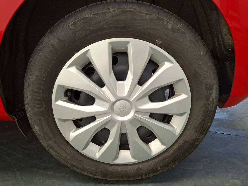 Ford Fiesta - Photo 31