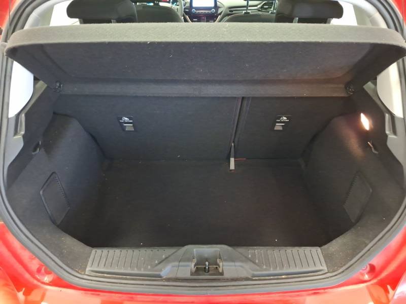 Ford Fiesta - Photo 9