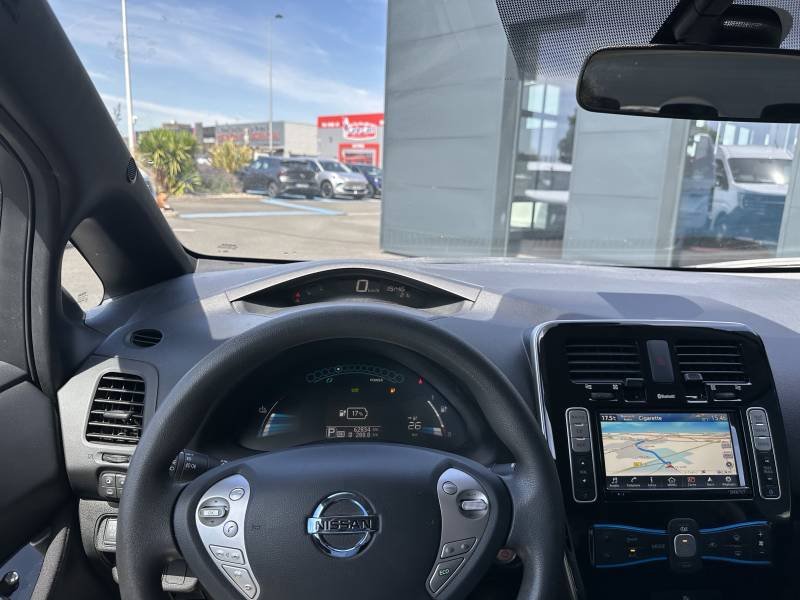 Nissan Leaf - Photo 20