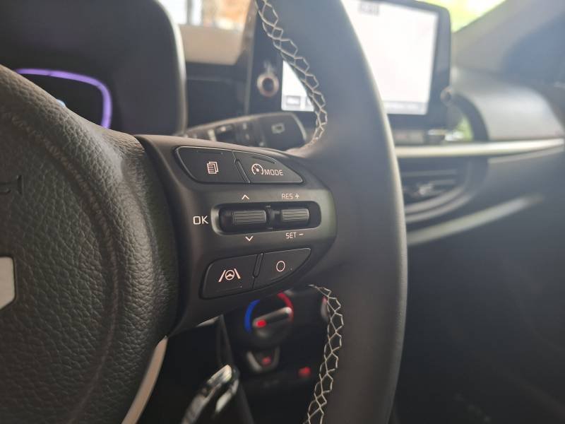 Kia Picanto - Photo 13