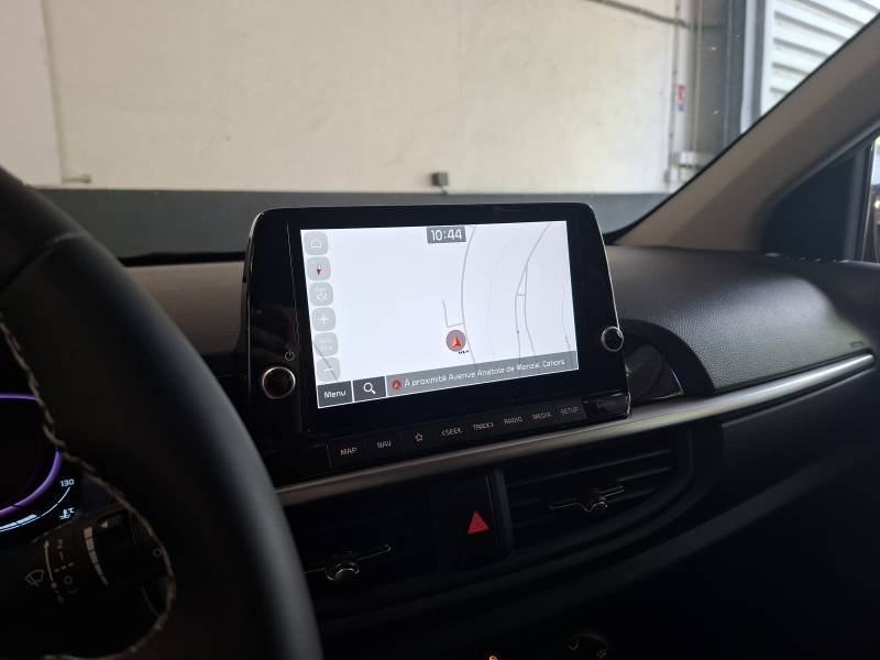 Kia Picanto - Photo 23