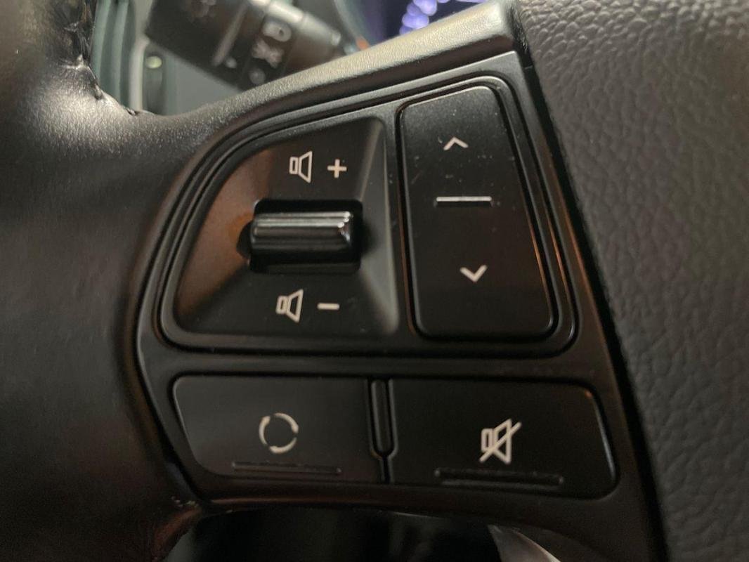 Kia Rio - Photo 20