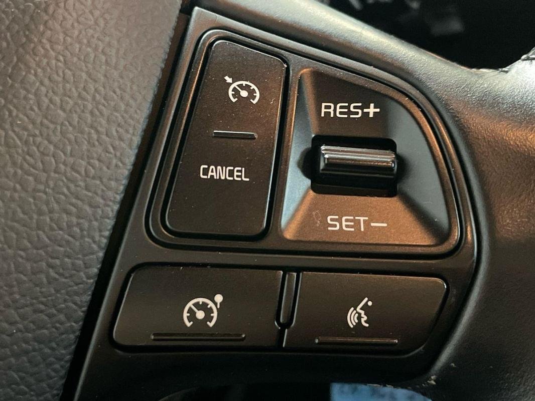 Kia Rio - Photo 21
