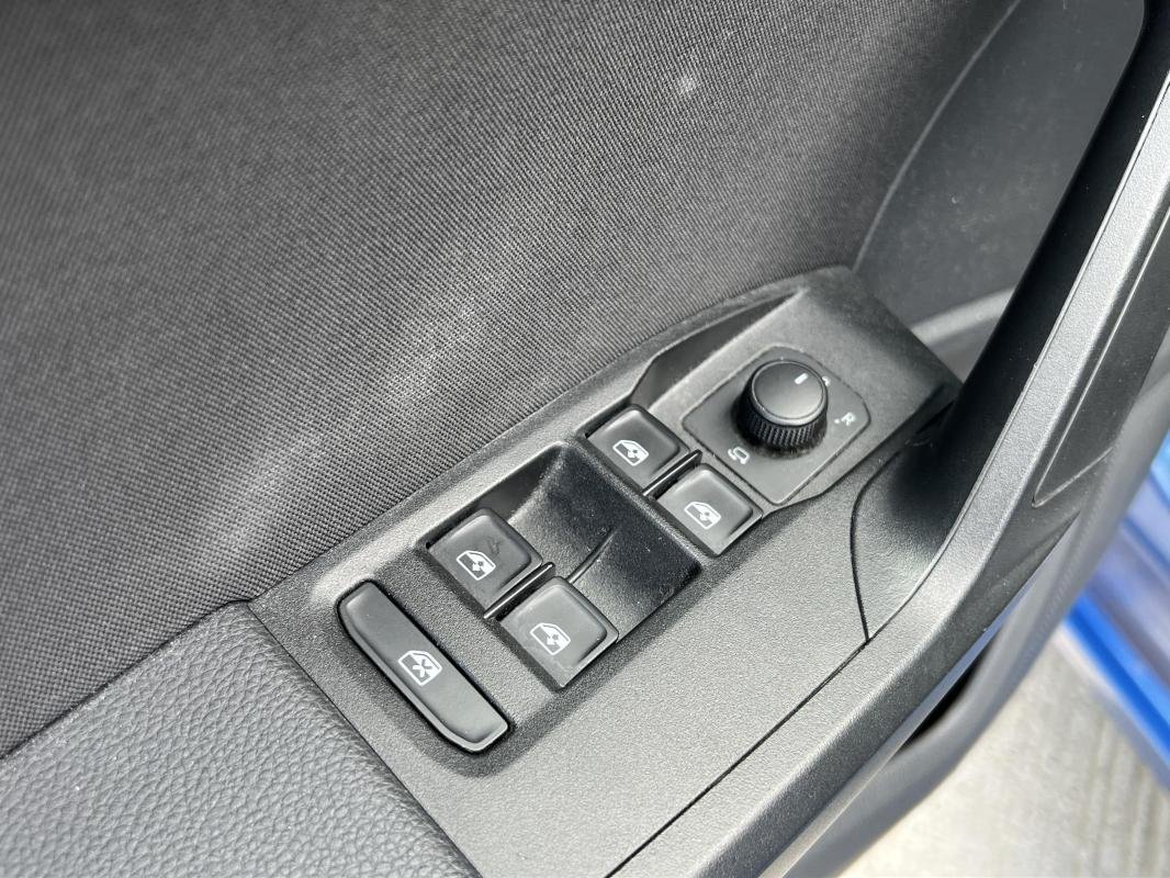Seat Ibiza - Photo 7