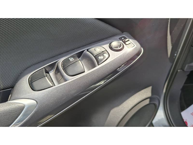 Nissan Juke - Photo 17