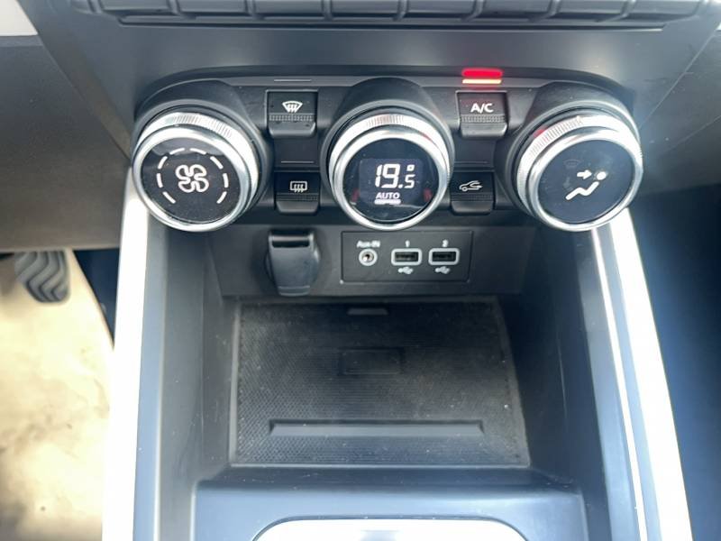 Renault Clio - Photo 36